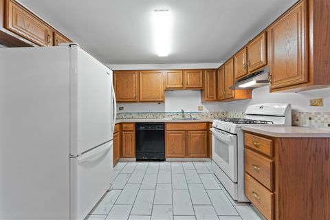 Tiny photo for 195 Duxbury Court #D, Bloomingdale, IL 60108 (MLS # 12503034)