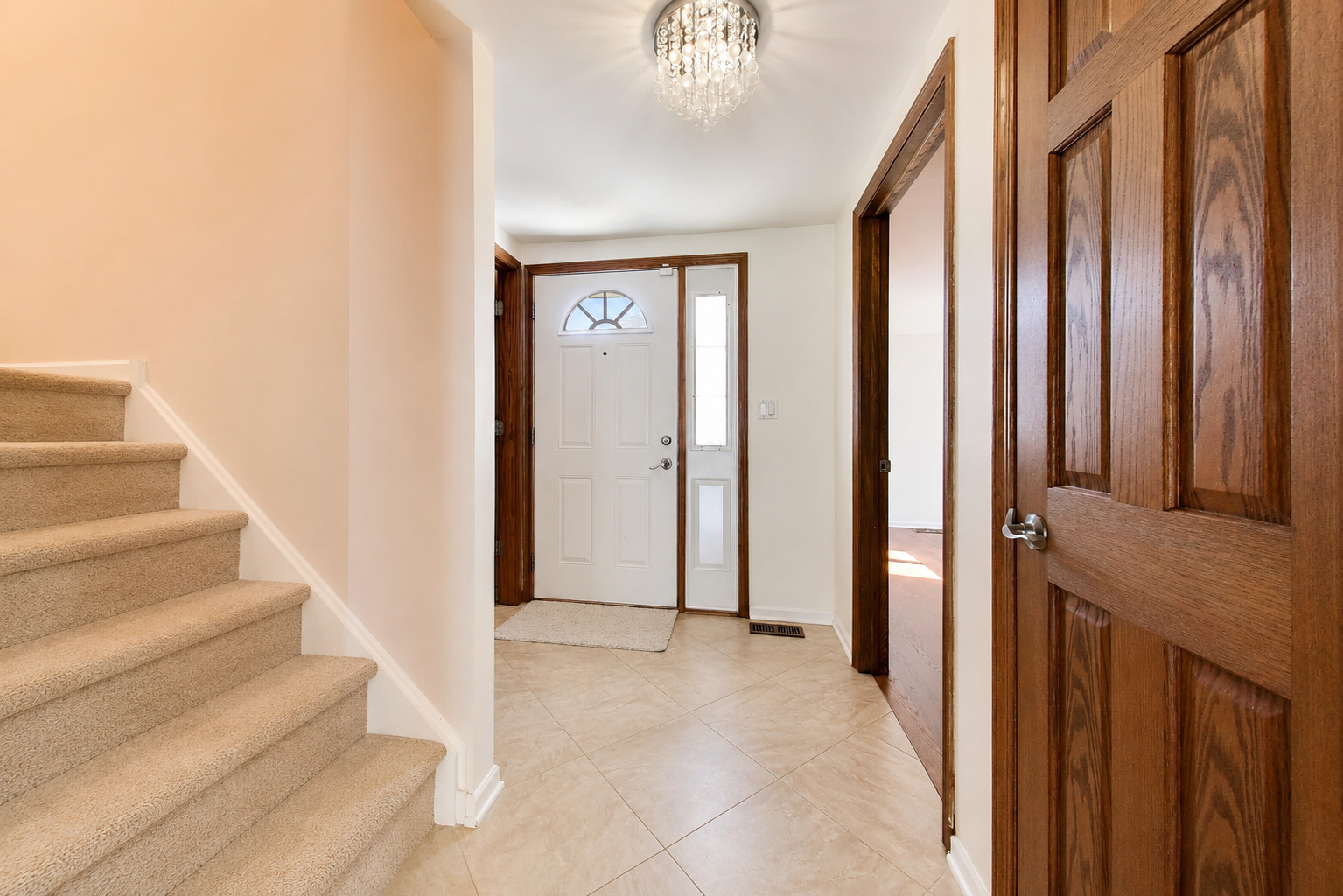 520 HUMMINGBIRD Lane