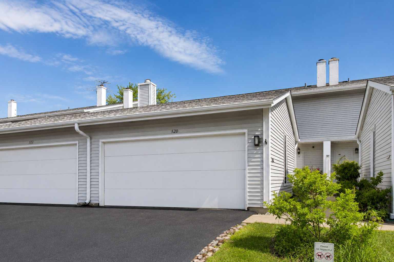 520 HUMMINGBIRD Lane