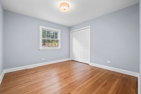 Tiny photo for 1813 E Wood Lane, Mount Prospect, IL 60056 (MLS # 12500800)