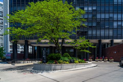 Photo of 5415 N Sheridan Road #1209, Chicago, IL 60640 (MLS # 12388333)