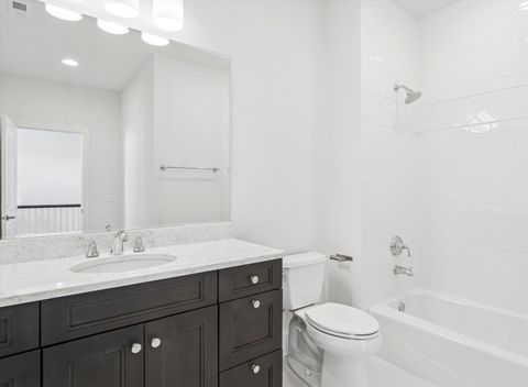 Tiny photo for 1775 Westbridge Circle, Lake Forest, IL 60045 (MLS # 12489903)