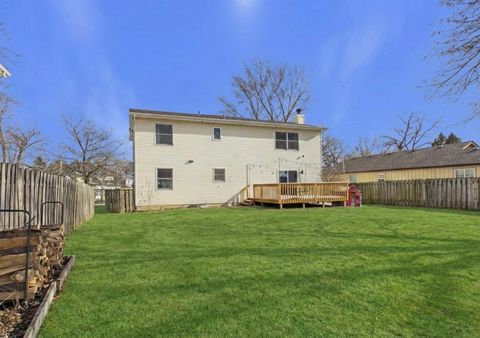 Tiny photo for 34070 N Lilac Avenue, Grayslake, IL 60030 (MLS # 12550327)