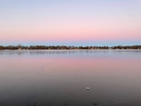 Tiny photo for 34070 N Lilac Avenue, Grayslake, IL 60030 (MLS # 12550327)