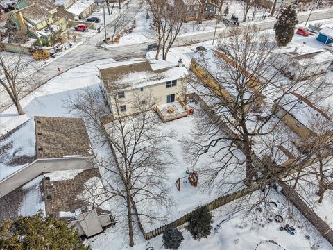 Tiny photo for 34070 N Lilac Avenue, Grayslake, IL 60030 (MLS # 12550327)