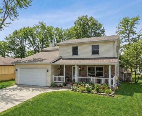 Tiny photo for 34070 N Lilac Avenue, Grayslake, IL 60030 (MLS # 12550327)