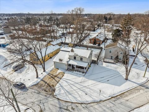 Tiny photo for 34070 N Lilac Avenue, Grayslake, IL 60030 (MLS # 12550327)