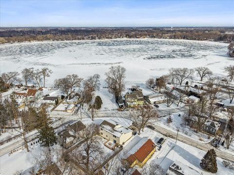 Tiny photo for 34070 N Lilac Avenue, Grayslake, IL 60030 (MLS # 12550327)