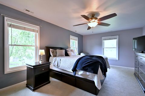 Tiny photo for 823 Milbeck Avenue, Elk Grove Village, IL 60007 (MLS # 12702223)