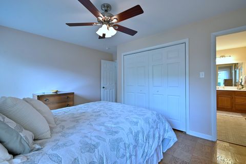 Tiny photo for 823 Milbeck Avenue, Elk Grove Village, IL 60007 (MLS # 12702223)
