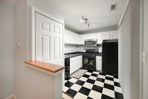 Tiny photo for 59 Gant Circle #G, Streamwood, IL 60107 (MLS # 12755675)