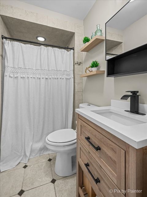 Tiny photo for 740 Victoria Drive, Woodstock, IL 60098 (MLS # 12491039)