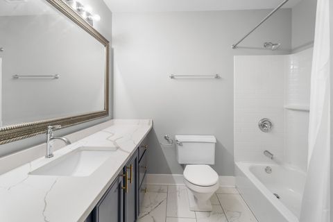 Tiny photo for 633 S Plymouth Court #1009, Chicago, IL 60605 (MLS # 12463958)
