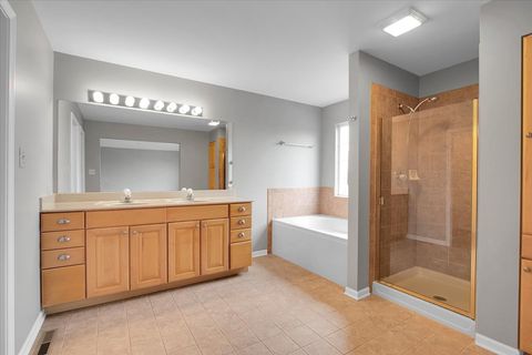 Tiny photo for 2404 White Ash Court, Plainfield, IL 60586 (MLS # 12521939)