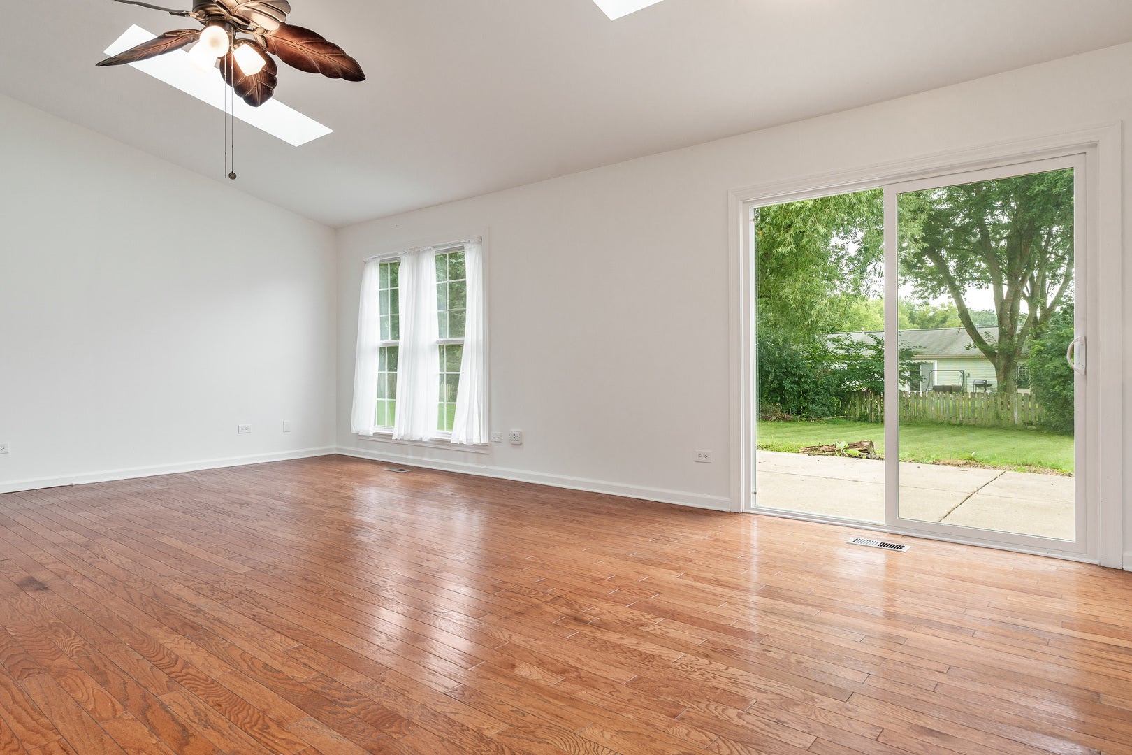 571 Newport Court