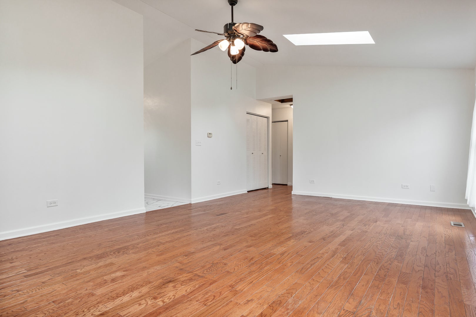 571 Newport Court