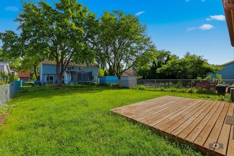 Tiny photo for 3287 RUMFORD Court, Aurora, IL 60504 (MLS # 12655992)