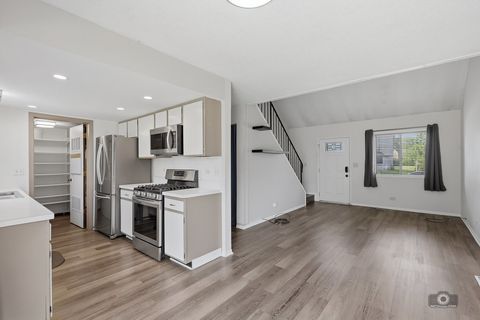 Tiny photo for 3287 RUMFORD Court, Aurora, IL 60504 (MLS # 12655992)