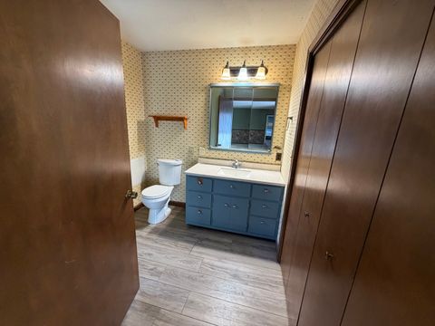 Tiny photo for 43 Ridge Road, Centralia, IL 62801 (MLS # 12605964)