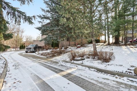 Tiny photo for 13617 S Kickapoo Trail, Homer Glen, IL 60491 (MLS # 12539319)