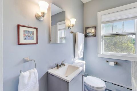 Tiny photo for 600 S Greenwood Avenue, Park Ridge, IL 60068 (MLS # 12501502)