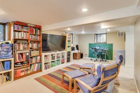 Tiny photo for 600 S Greenwood Avenue, Park Ridge, IL 60068 (MLS # 12501502)