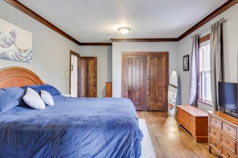 Tiny photo for 600 S Greenwood Avenue, Park Ridge, IL 60068 (MLS # 12501502)