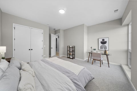 Tiny photo for 5830 N Lincoln Avenue #2S, Chicago, IL 60659 (MLS # 12656030)