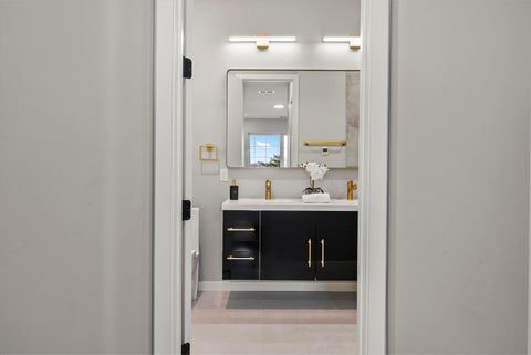 Tiny photo for 5830 N Lincoln Avenue #2S, Chicago, IL 60659 (MLS # 12656030)