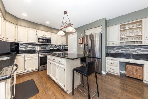Tiny photo for 2347 Wilmington Court, Naperville, IL 60565 (MLS # 12577185)
