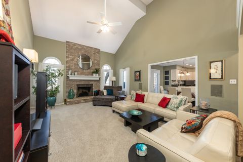 Tiny photo for 2347 Wilmington Court, Naperville, IL 60565 (MLS # 12577185)