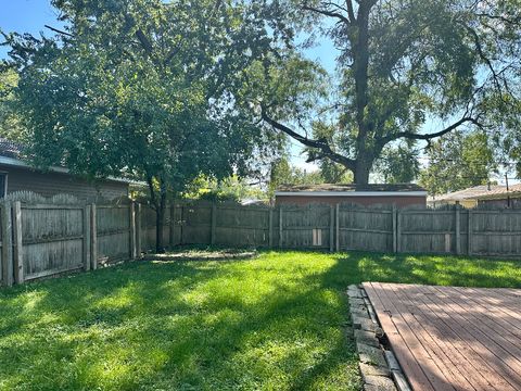 Tiny photo for 433 Lakewood Boulevard, Park Forest, IL 60466 (MLS # 12485497)