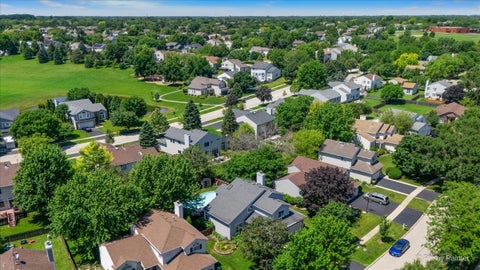 Tiny photo for 1173 Moonstone Run, Lake In The Hills, IL 60156 (MLS # 12735994)