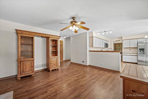 Tiny photo for 1173 Moonstone Run, Lake In The Hills, IL 60156 (MLS # 12735994)