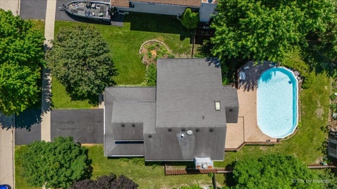 Tiny photo for 1173 Moonstone Run, Lake In The Hills, IL 60156 (MLS # 12735994)
