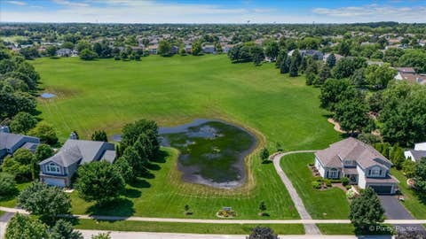Tiny photo for 1173 Moonstone Run, Lake In The Hills, IL 60156 (MLS # 12735994)