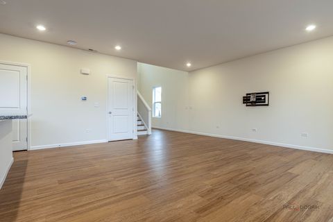 Tiny photo for 2751 Lawlor Lane, Naperville, IL 60564 (MLS # 12592606)