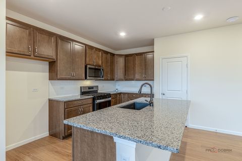 Tiny photo for 2751 Lawlor Lane, Naperville, IL 60564 (MLS # 12592606)