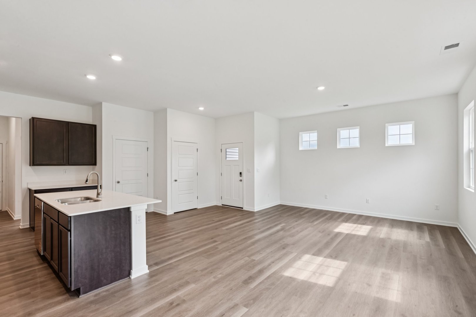 6367 Maple Glen Drive