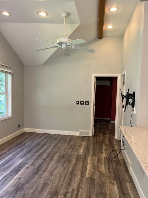 Tiny photo for 121 Woody Way, Oakwood Hills, IL 60013 (MLS # 12465349)