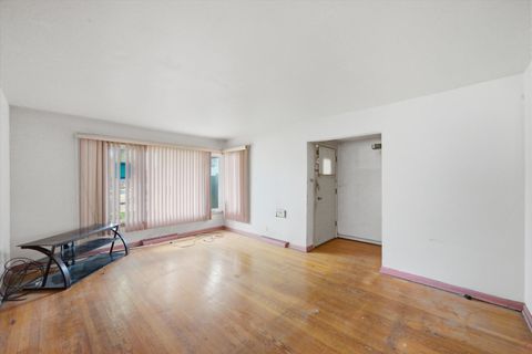 Tiny photo for 119 Rice Avenue, Bellwood, IL 60104 (MLS # 12629141)