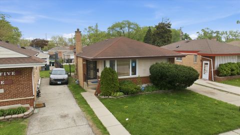 Tiny photo for 119 Rice Avenue, Bellwood, IL 60104 (MLS # 12629141)