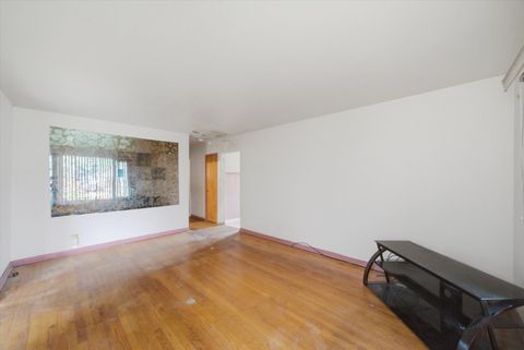 Tiny photo for 119 Rice Avenue, Bellwood, IL 60104 (MLS # 12629141)