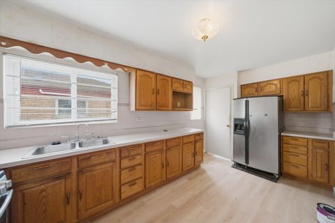 Tiny photo for 119 Rice Avenue, Bellwood, IL 60104 (MLS # 12629141)