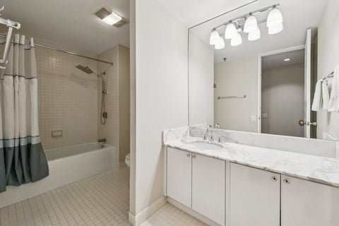 Tiny photo for 680 N Lake Shore Drive #317, Chicago, IL 60611 (MLS # 12760042)