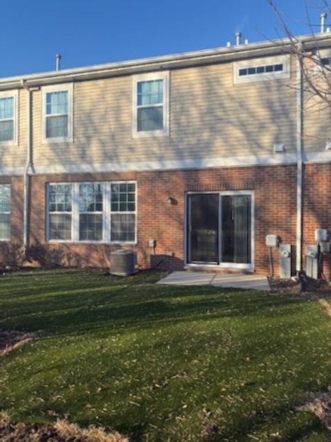 Tiny photo for 1029 Draper Road, McHenry, IL 60050 (MLS # 12576101)