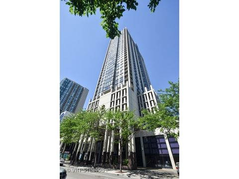 1122 N CLARK Street 3804 Chicago IL 60610