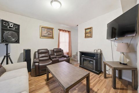 Tiny photo for 7219 S Wood Street, Chicago, IL 60636 (MLS # 12599678)