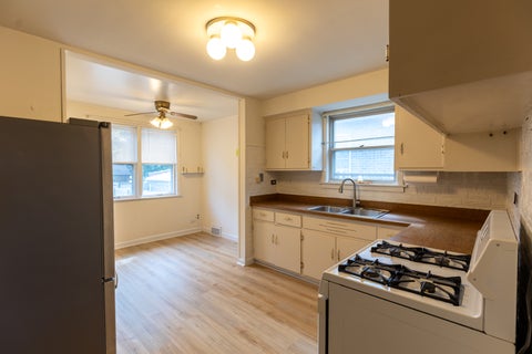 Tiny photo for 2433 S Keystone Avenue, North Riverside, IL 60546 (MLS # 12786826)