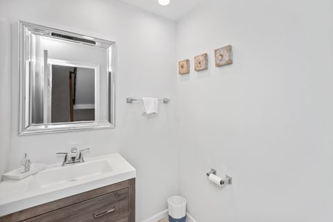 Tiny photo for 15 Landmark St, Northfield, IL 60093 (MLS # 12599142)